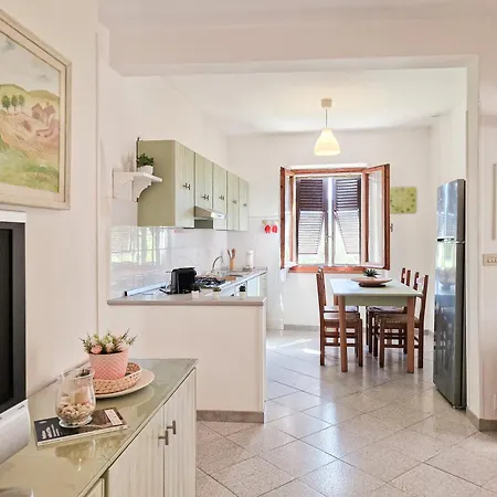 Apartment Casa Lucia Marina Di Campo Pila (Livorno)