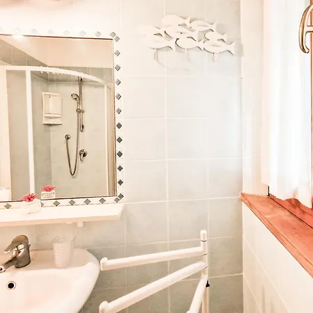 Casa Lucia Marina Di Campo Pila (Livorno)