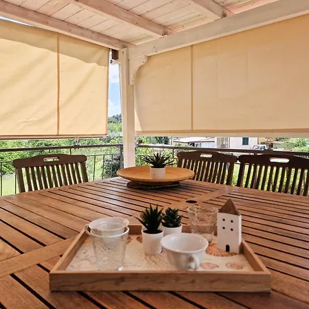 Casa Lucia Marina Di Campo Pila